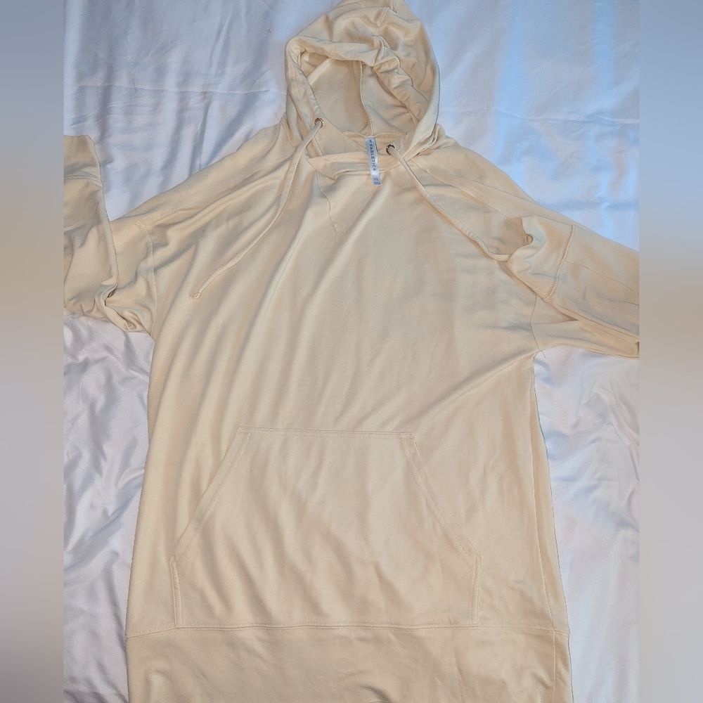Fabletics Women's Small Light Yellow Performance Hoodie Sweatshirt